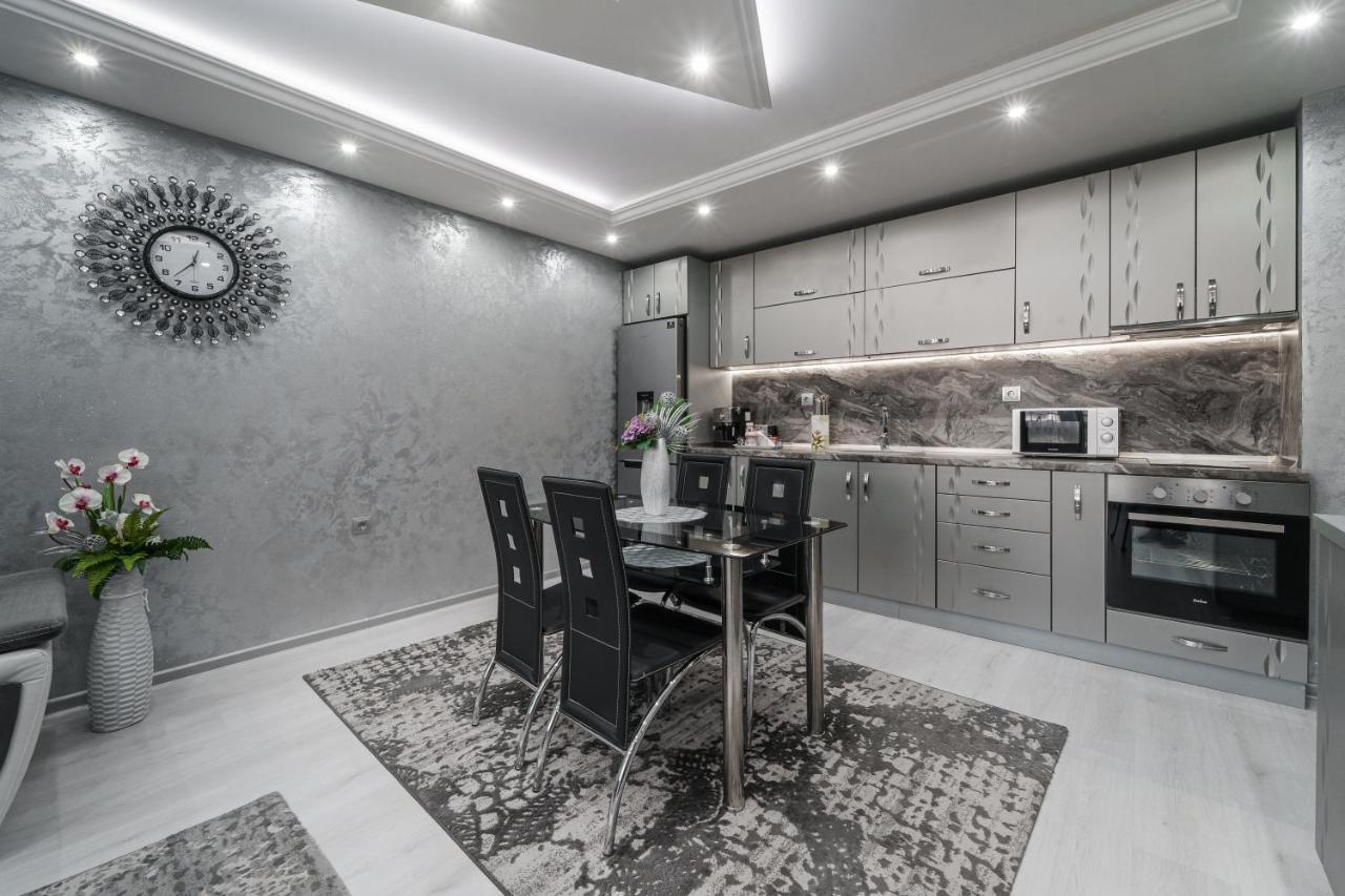 City Apartments - A Brand New Luxury & Comfy. Asenovgrad Esterno foto