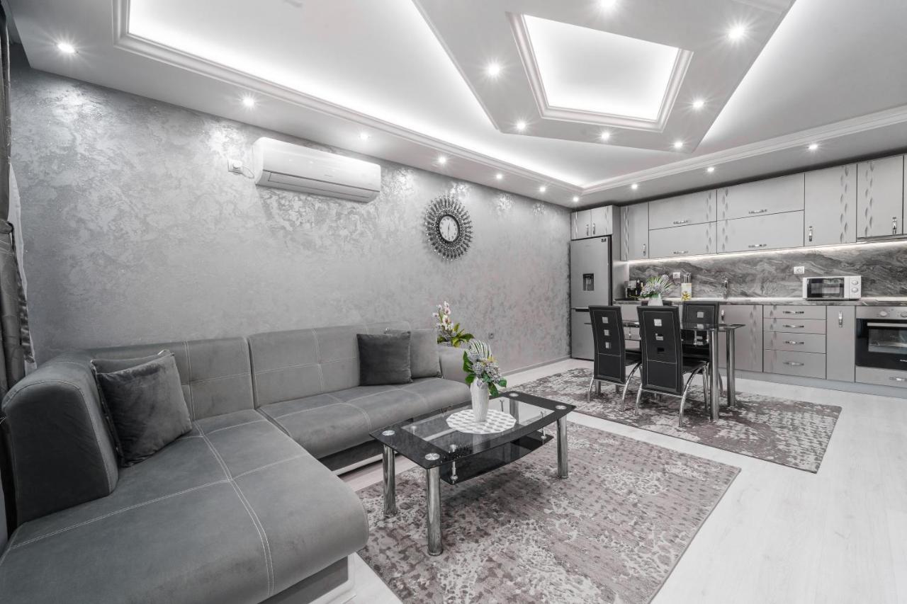 City Apartments - A Brand New Luxury & Comfy. Asenovgrad Esterno foto