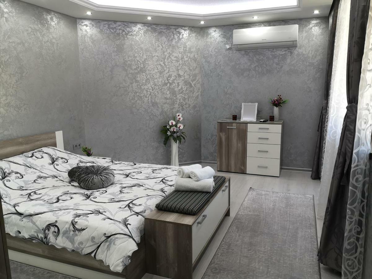 City Apartments - A Brand New Luxury & Comfy. Asenovgrad Esterno foto
